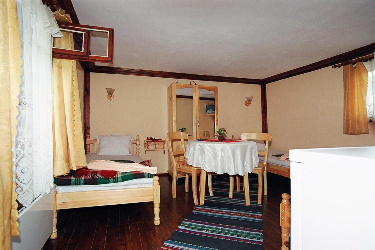 Янко Кехая Hotel Koprivshtitsa Exterior photo
